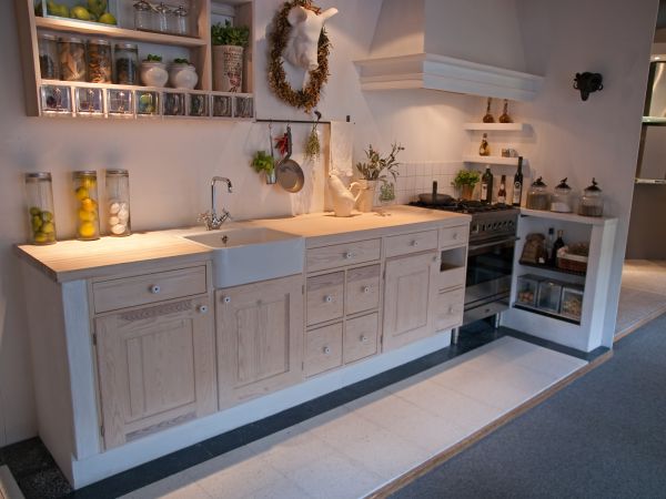 Country Sink Installation in St Louis