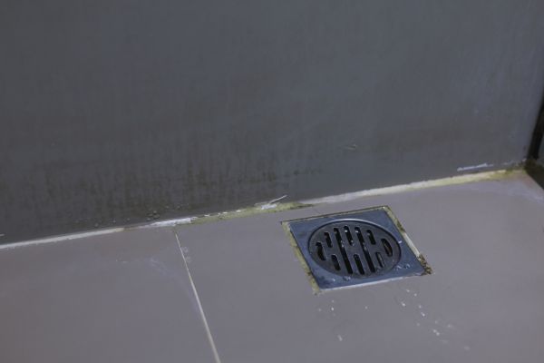 Bathroom Drain Installation in St Louis